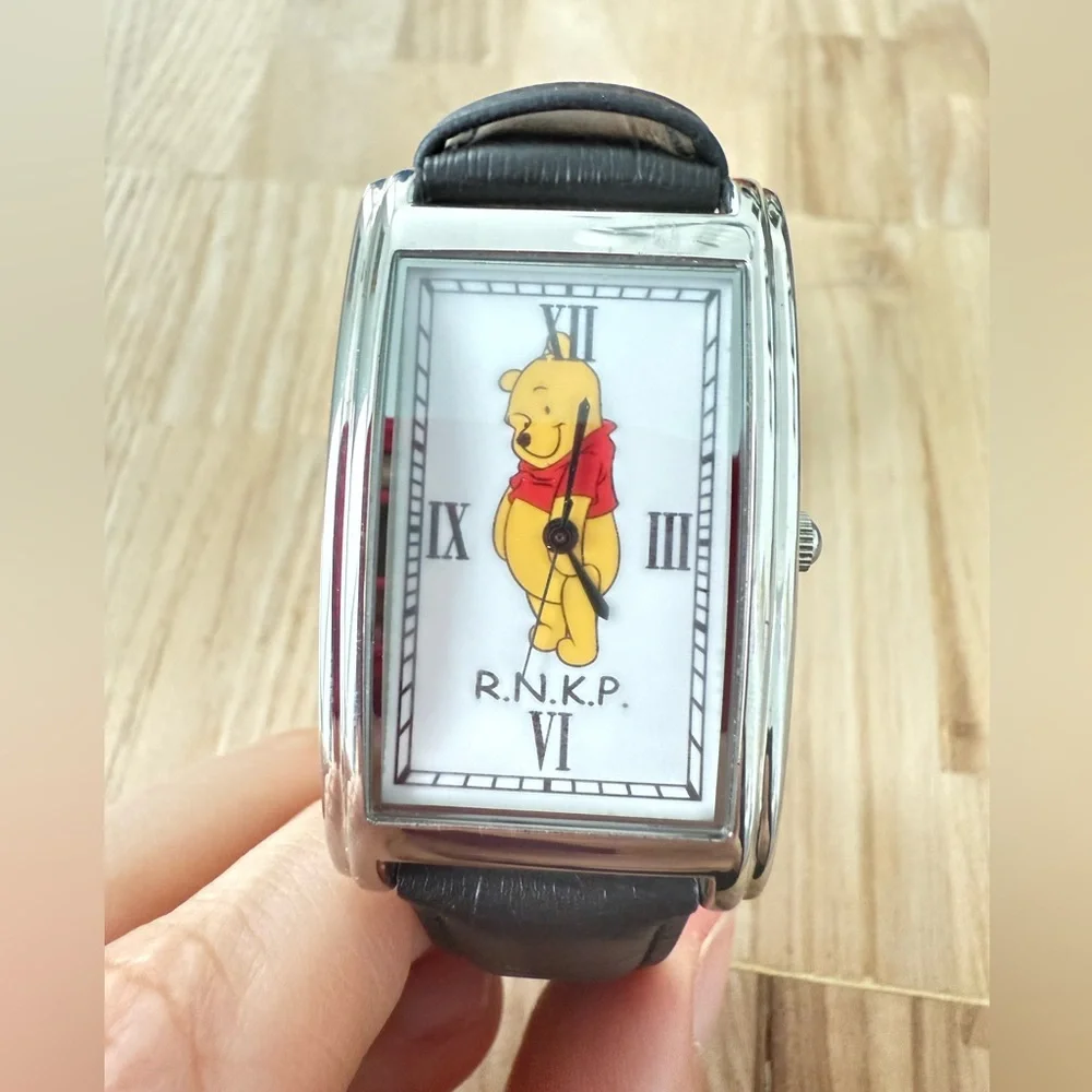 Rare Vintage R.N.K.P. Disney Winnie the Pooh curvex watch NEW BATTERY